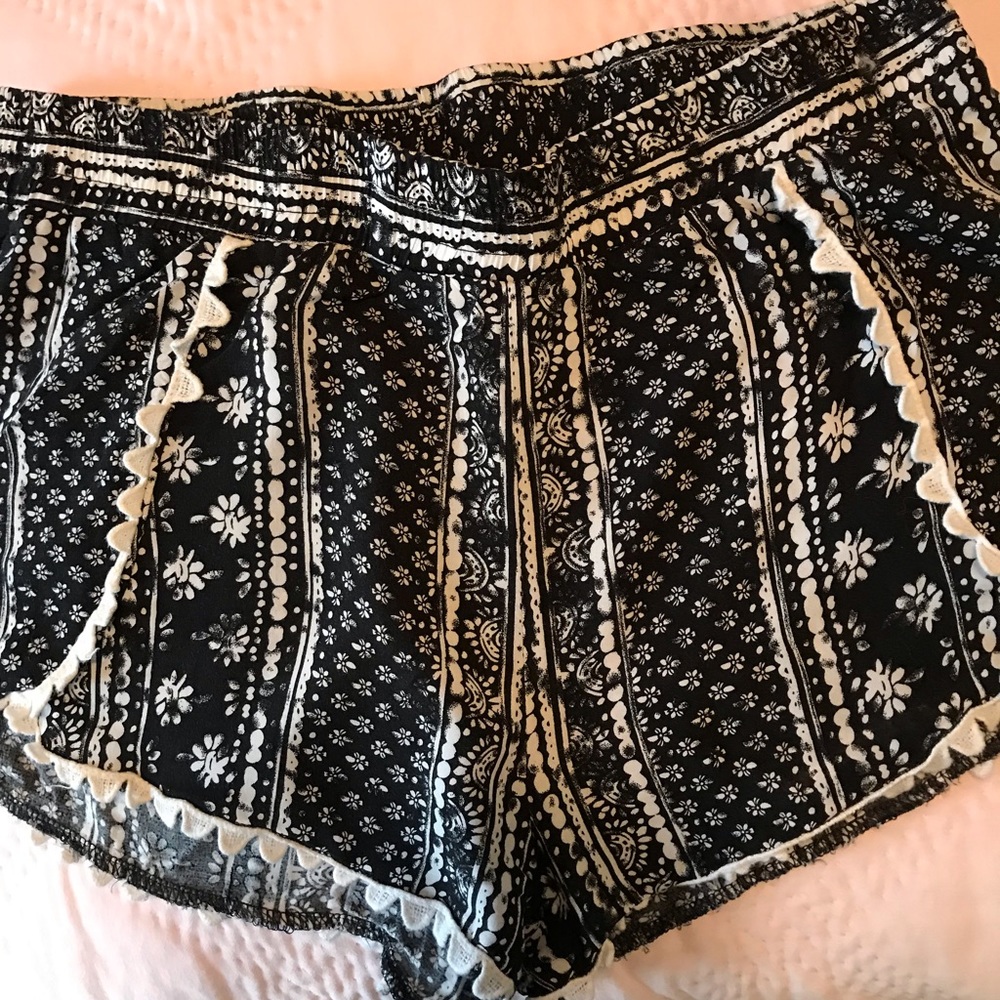 Black and white pull on shorts